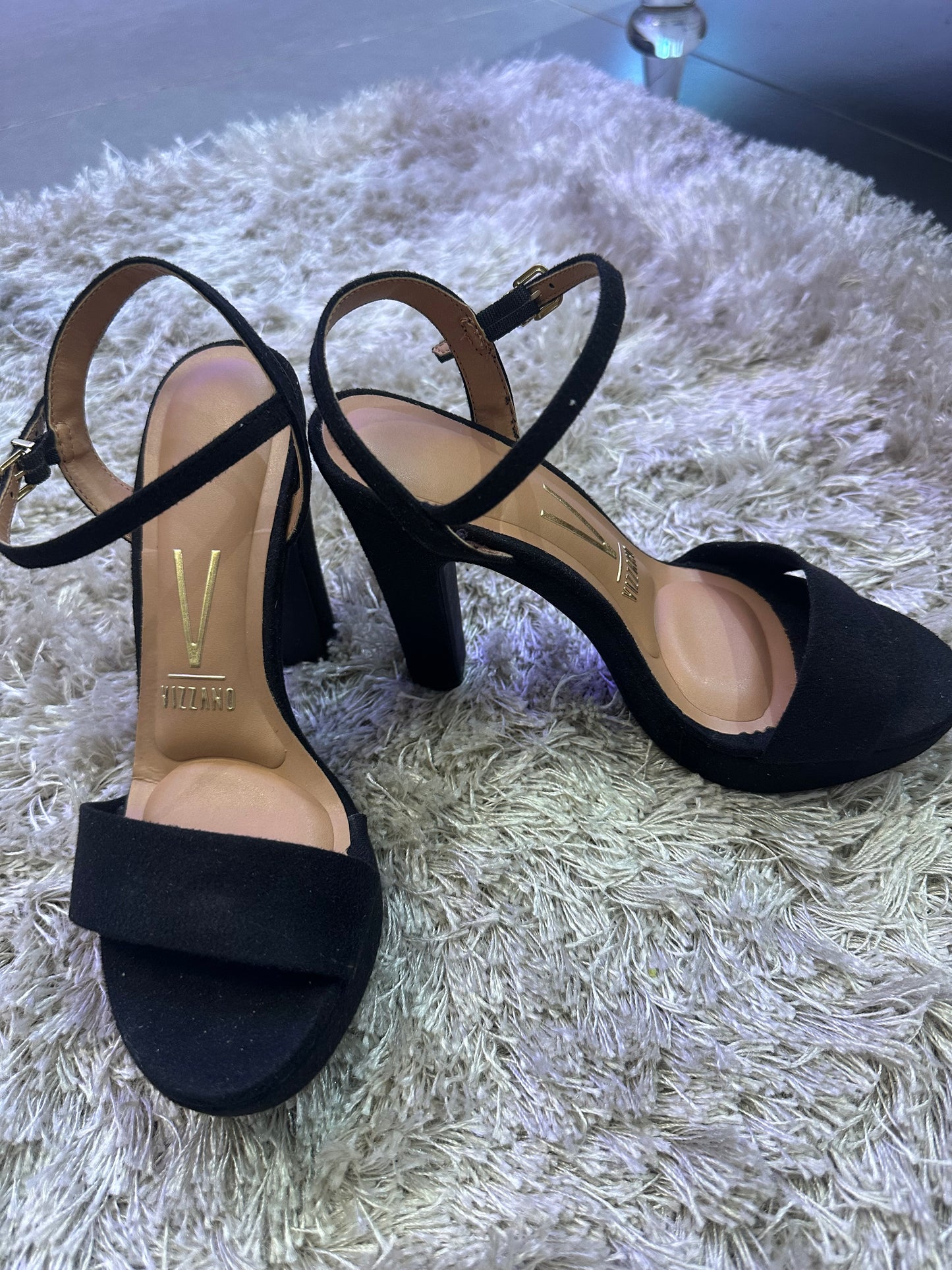 Vizzano Black heel