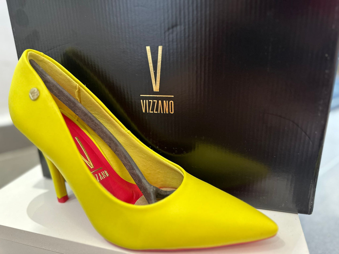VIZZANNO Ariana Stiletto