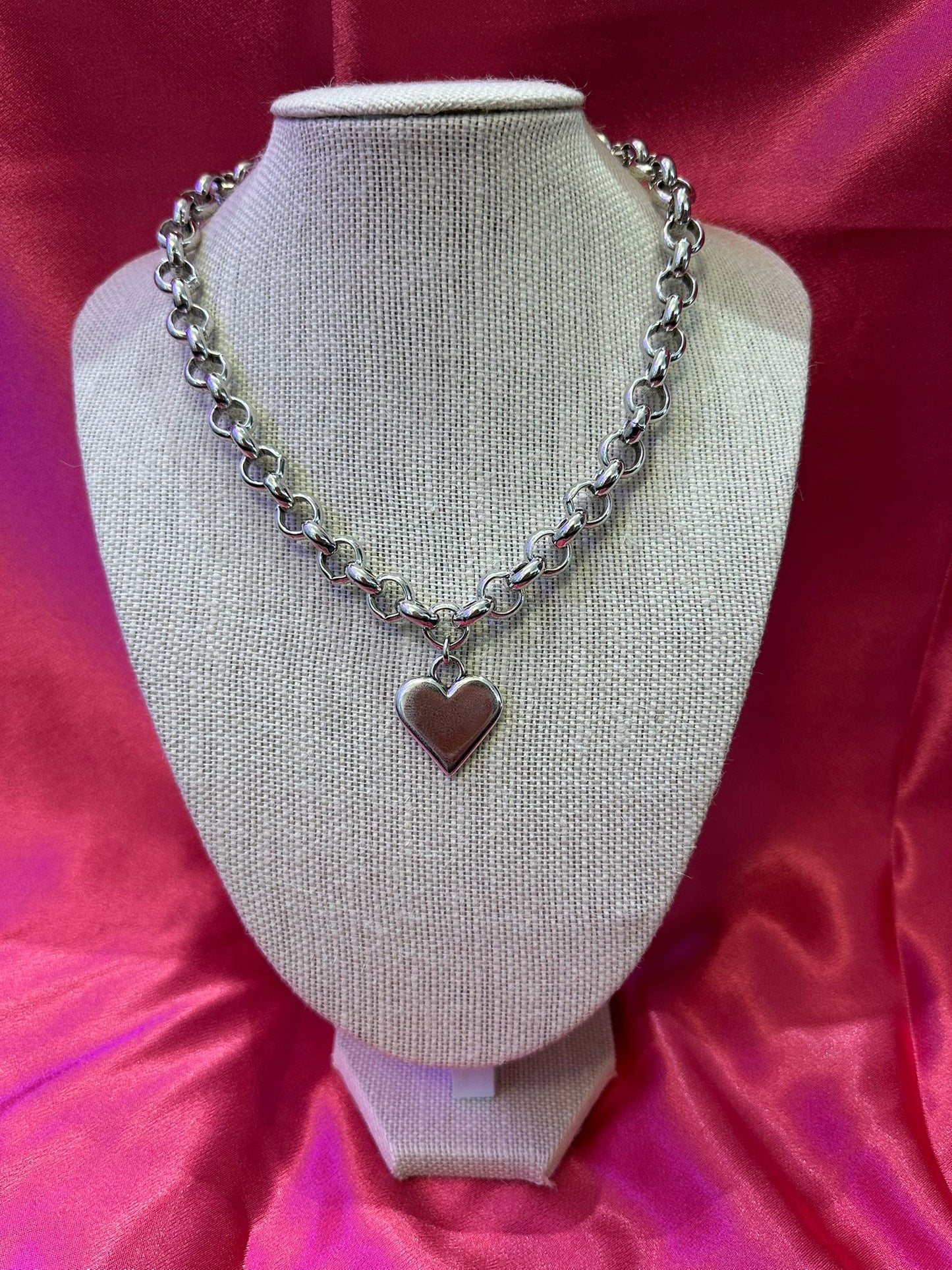 One Heart Silver Tucco Necklace