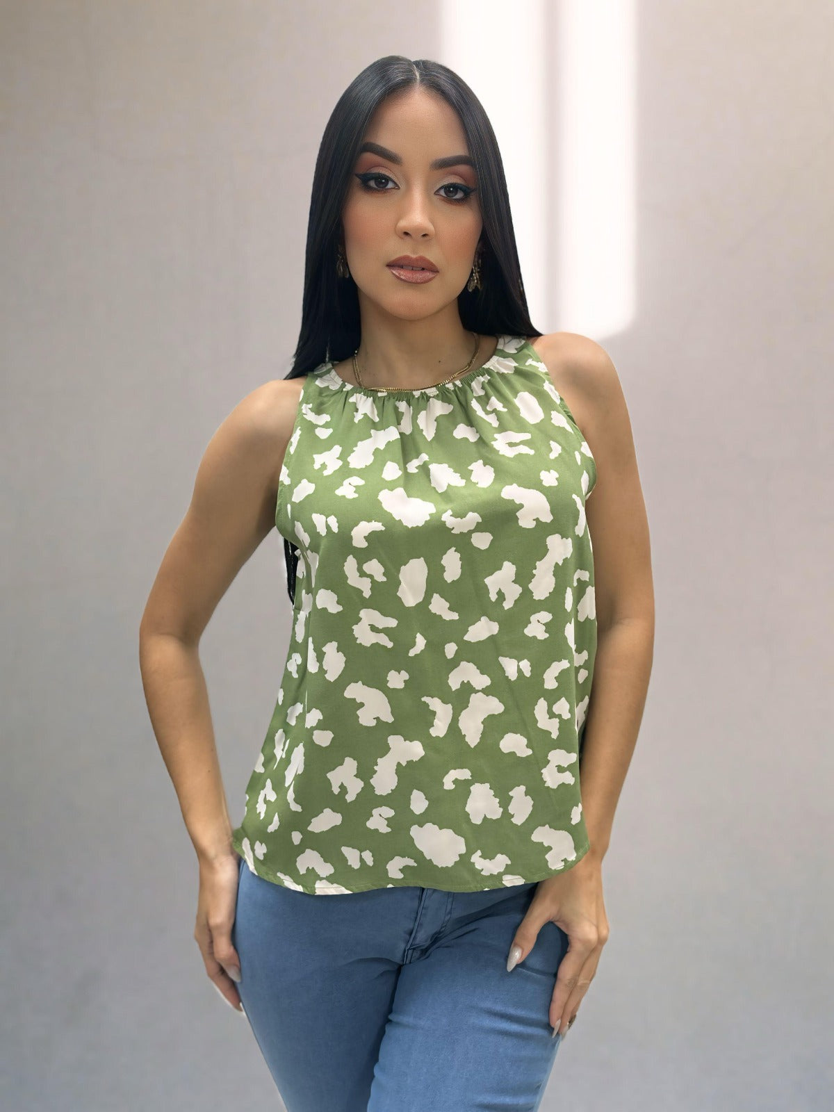Be Chic Sleeveless Top