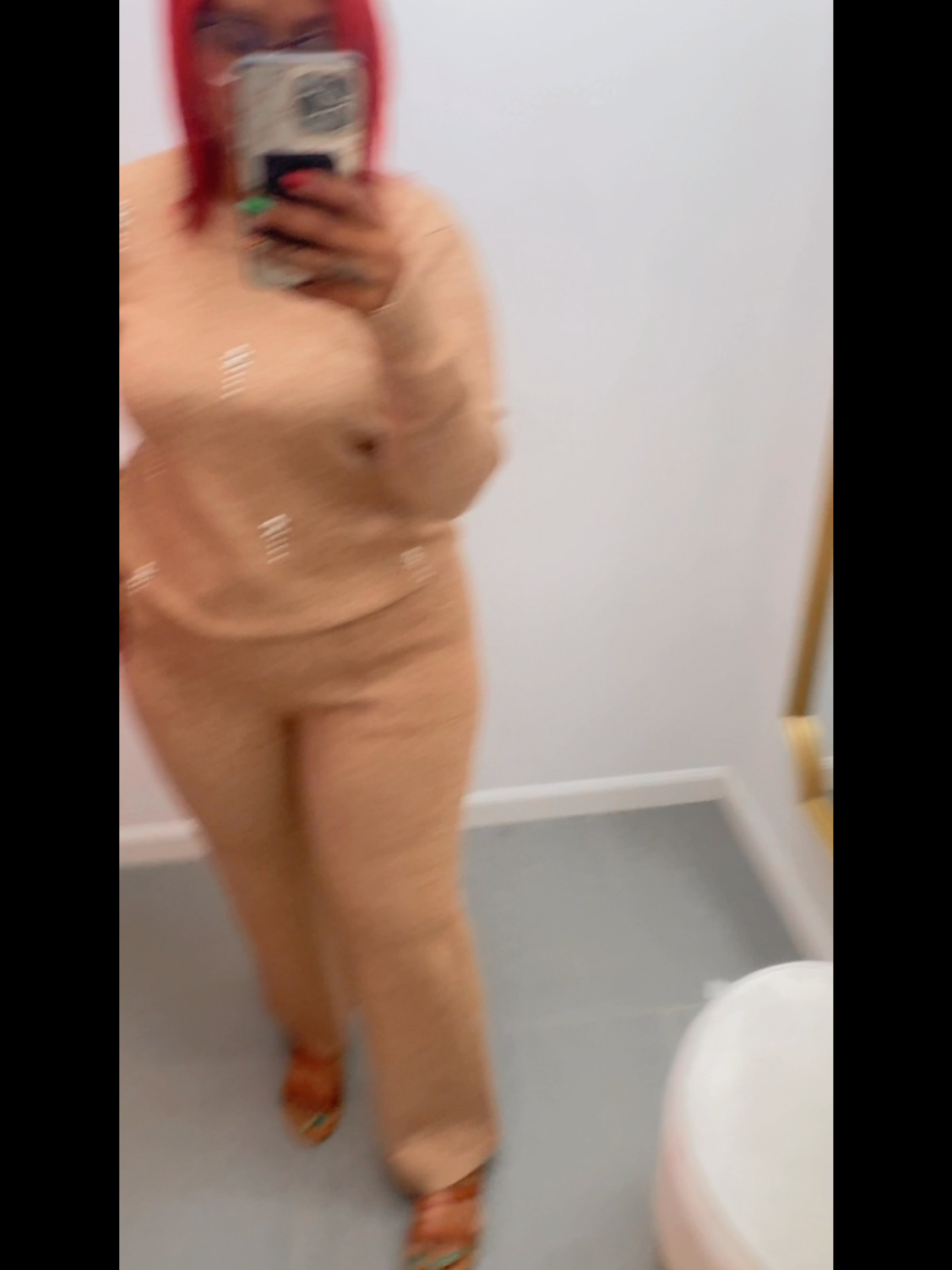 Set viajero con detalles en perlas