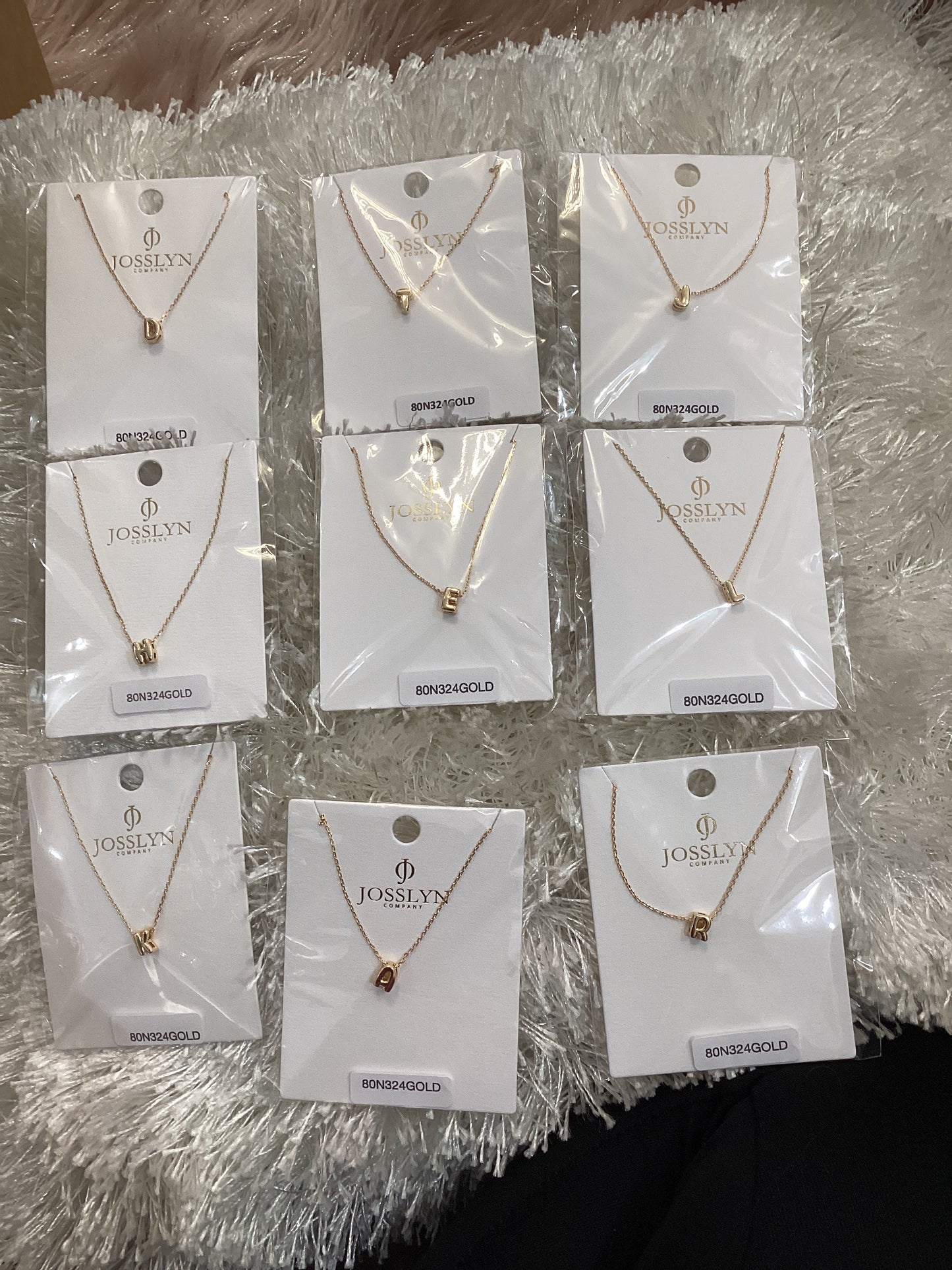 Small letter necklace