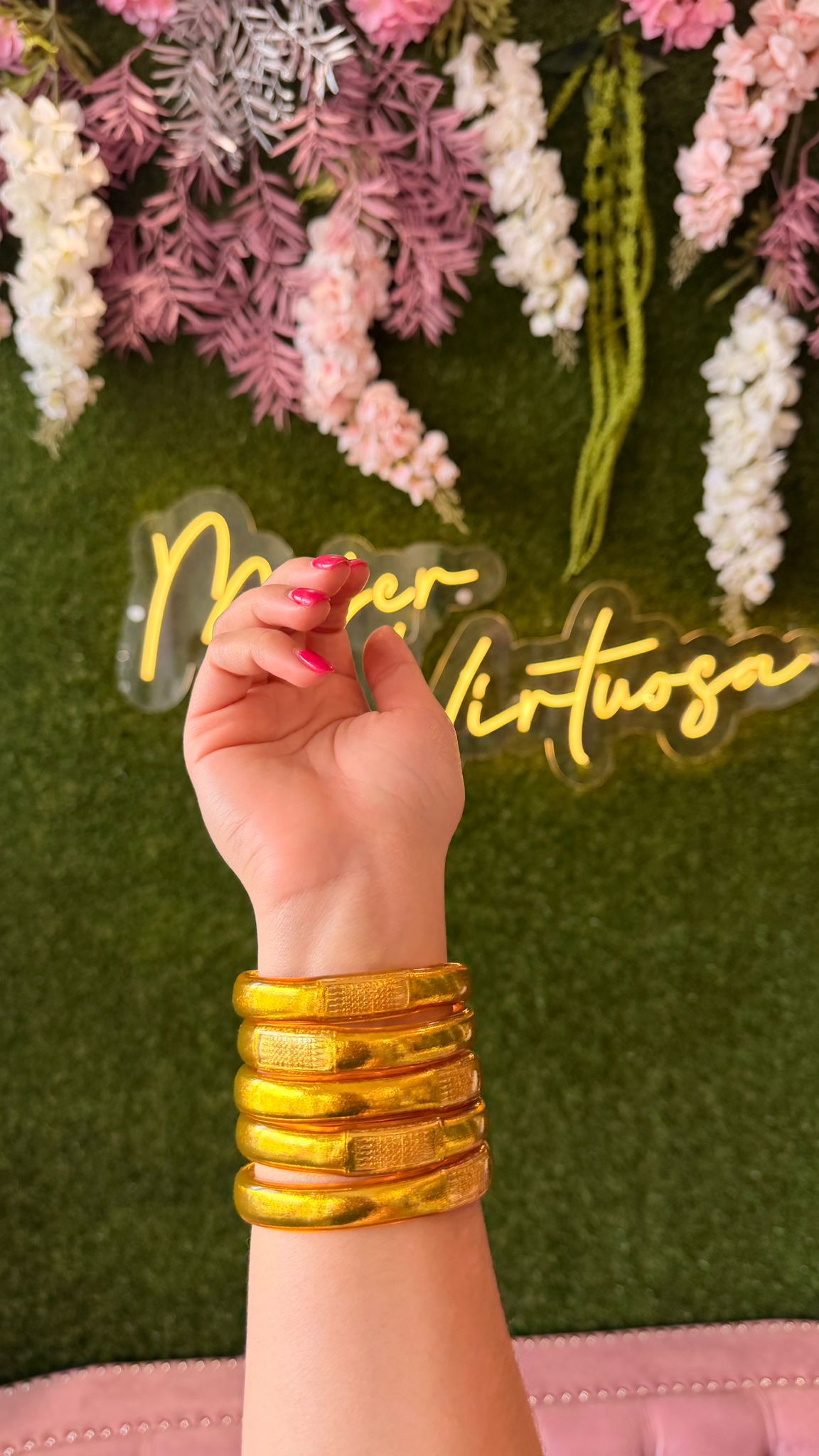 Pulseras Bless Doradas