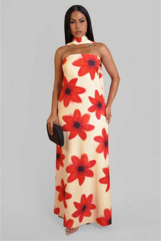 Envision This Maxi Dress Cream