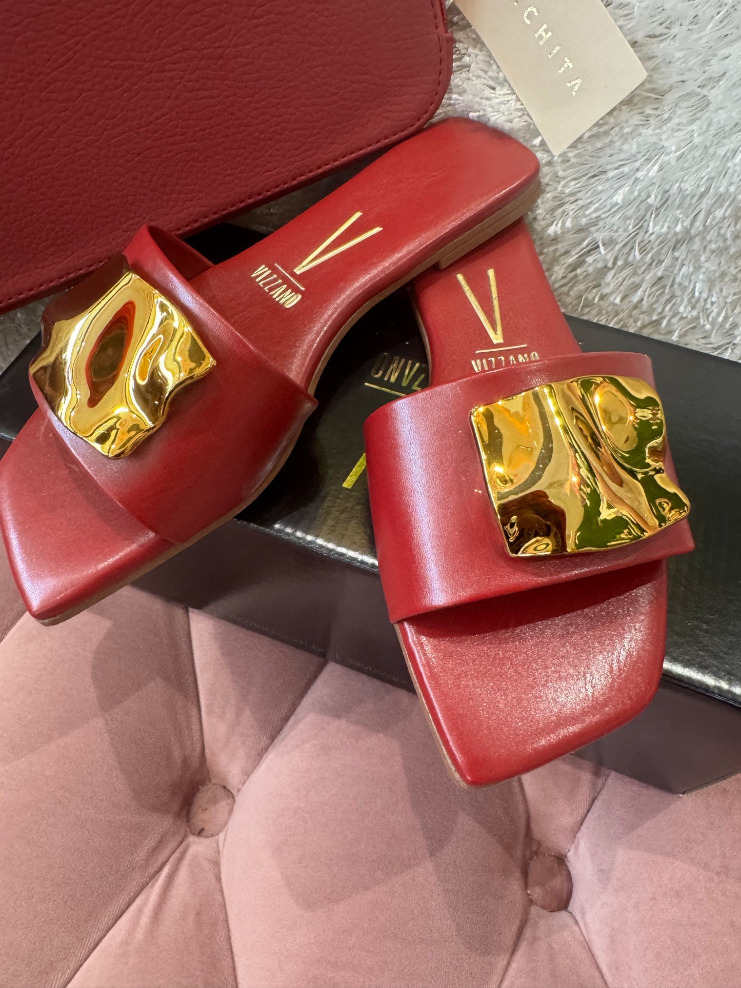 Vizzano burgundy sandals with gold