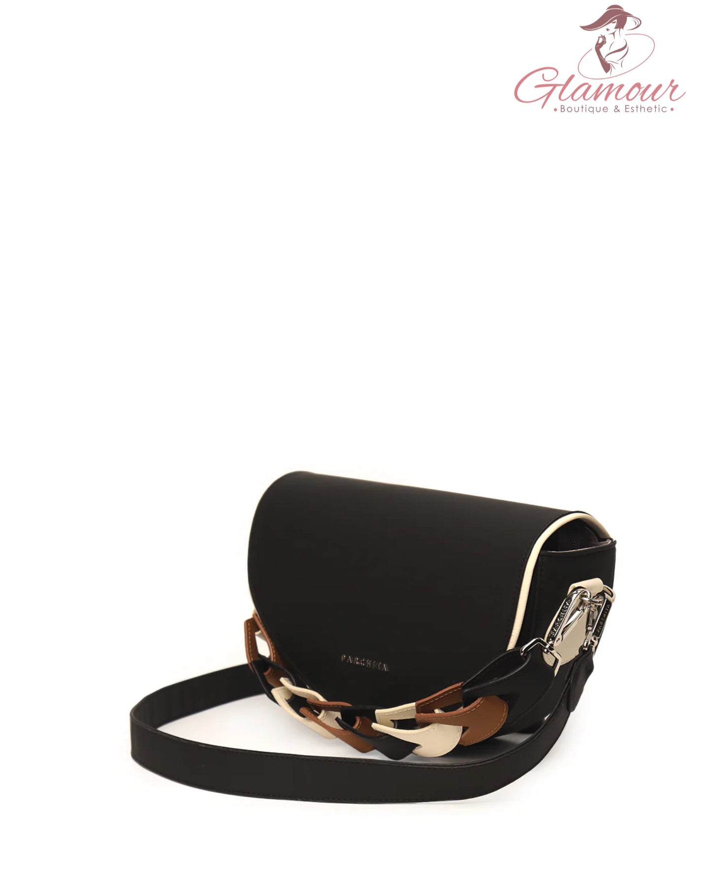Parchita Petra Black