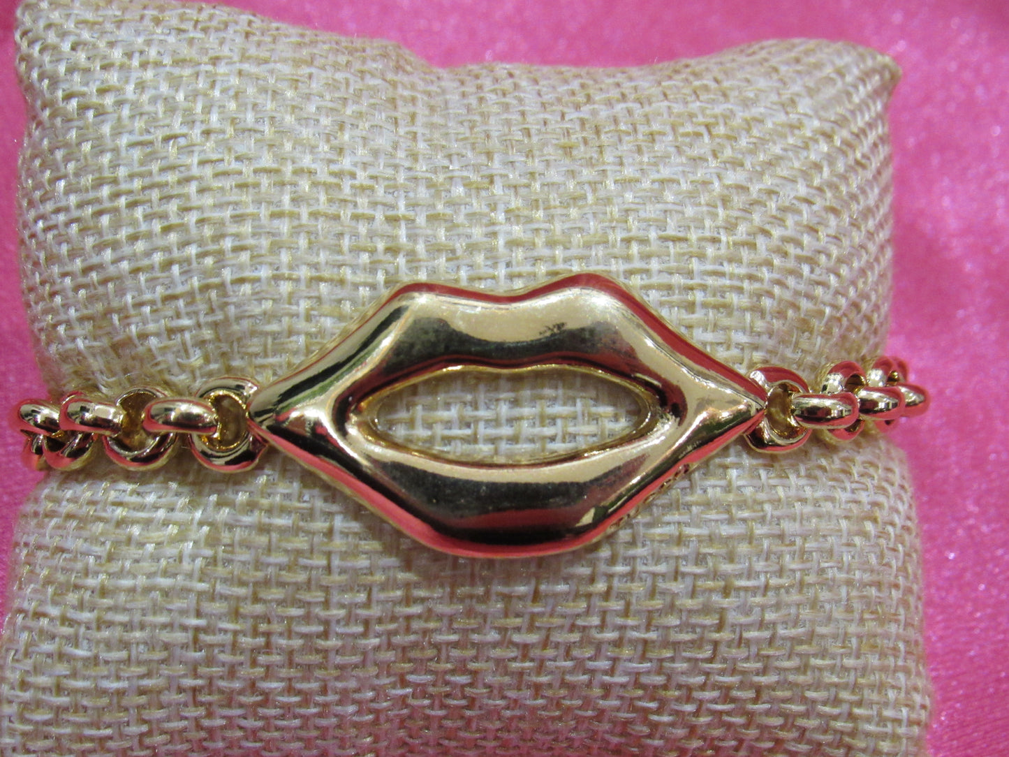 TUCCO Pulsera Chunky Beso Oro