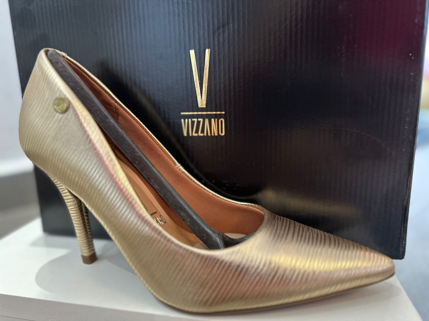 VIZZANNO Ariana Stiletto